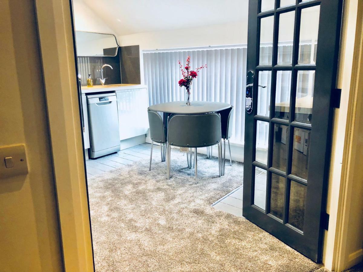 בלקפול Luxury Apartment מראה חיצוני תמונה